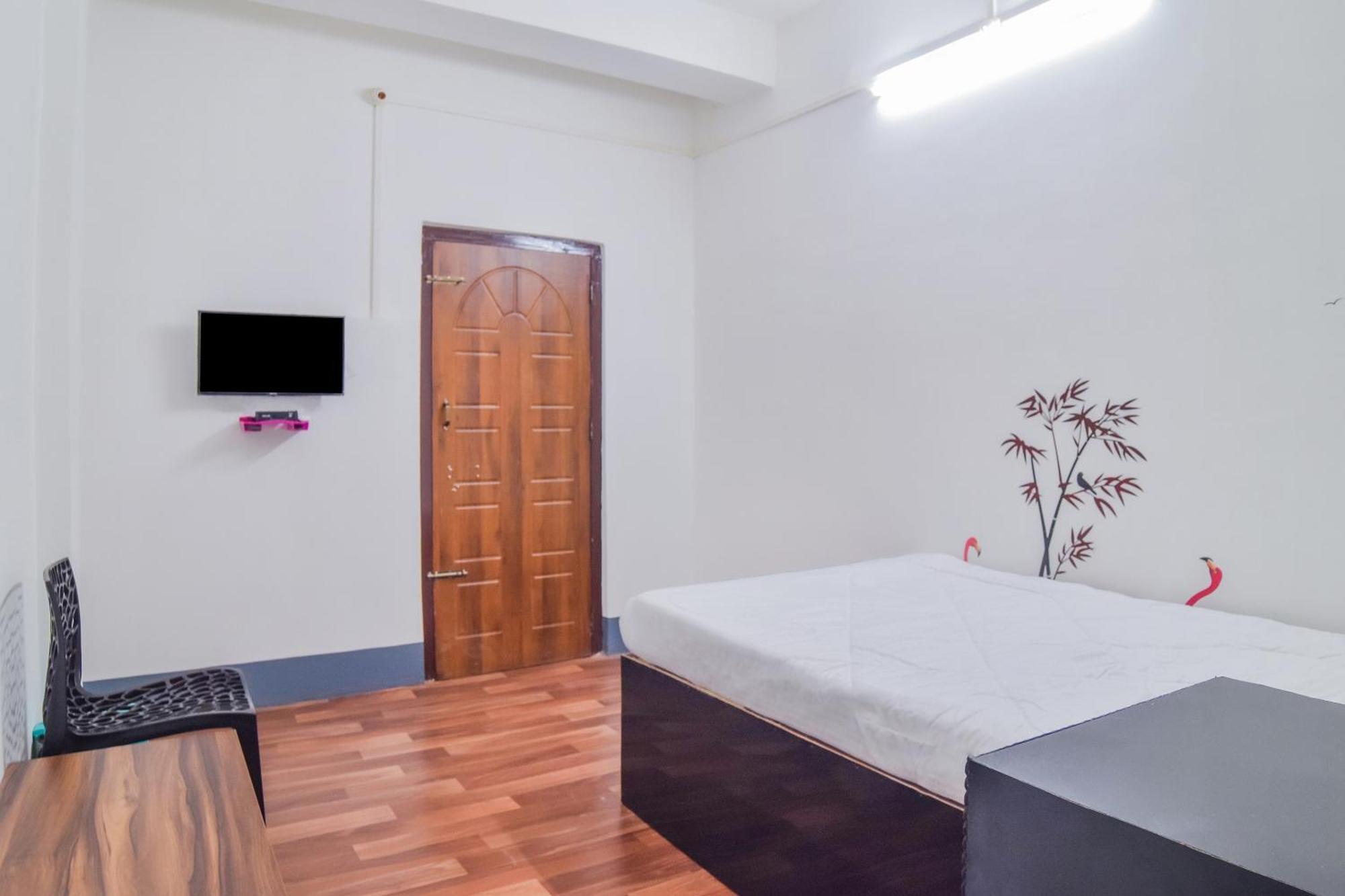 Hotel O Dc Lodge Kaharpara エクステリア 写真