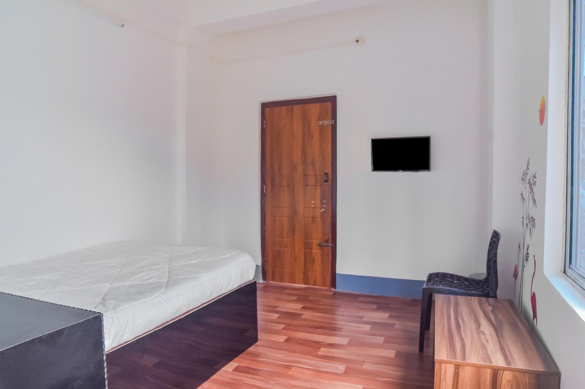 Hotel O Dc Lodge Kaharpara エクステリア 写真