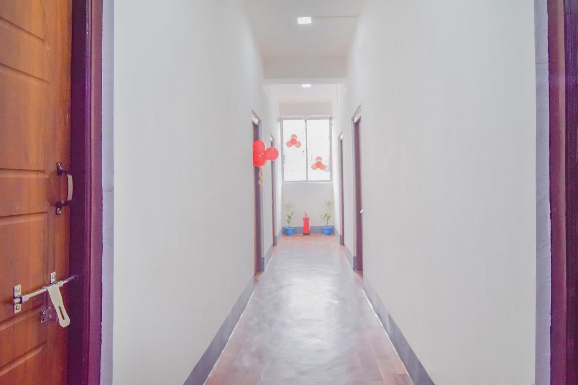 Hotel O Dc Lodge Kaharpara エクステリア 写真